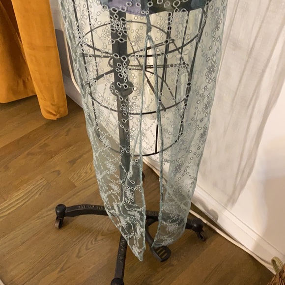 NWT Burberry Watercolor Rose Print and Lace Skirt - Picture 11 of 13